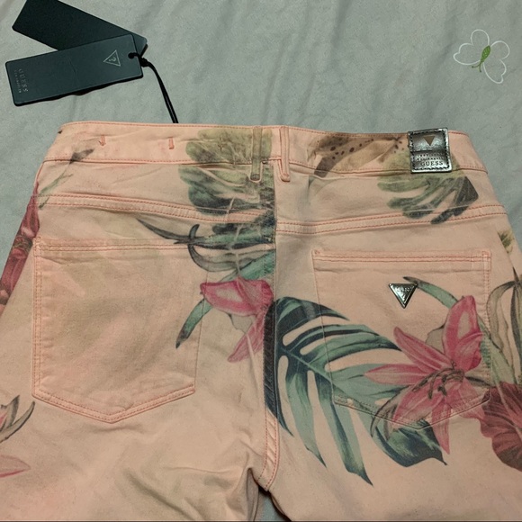 Guess Peach Jeans with Flowers - Picture 3 of 5
